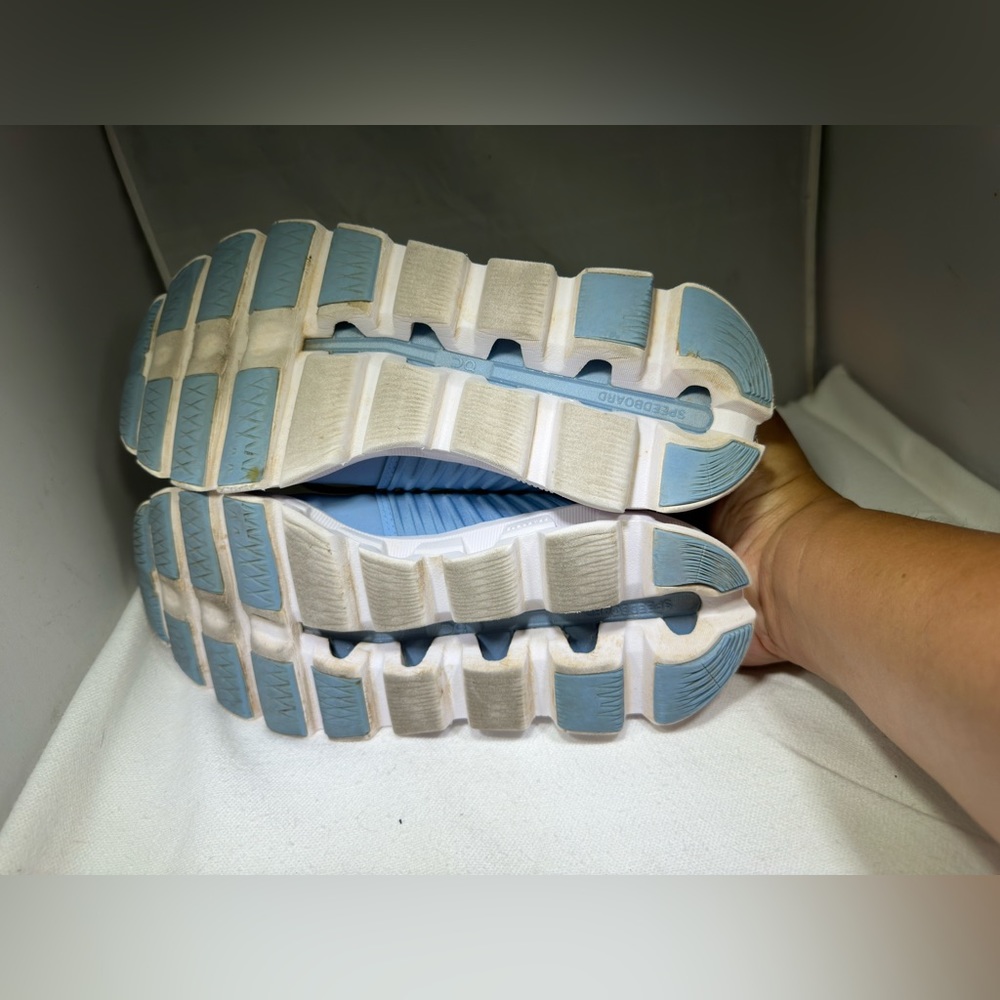 PreOwned On Cloud  Cloudswift Lake Sky Running Blue White Women's 8.5 - Picture 5 of 7